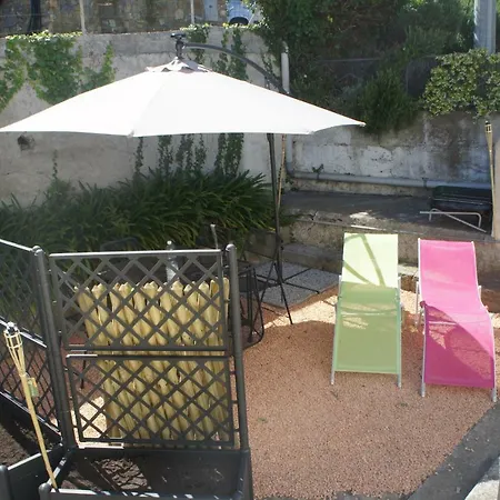 Casa Flora Nyaraló *
